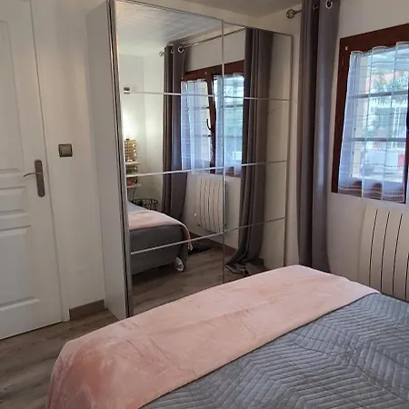 Lana 3 Etoiles Jardin Tatil Evi Montjean (Charente)