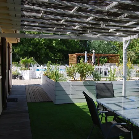 Lana 3 Etoiles Jardin Montjean (Charente)