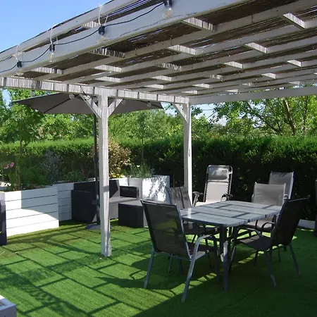 Lana 3 Etoiles Jardin Montjean (Charente)