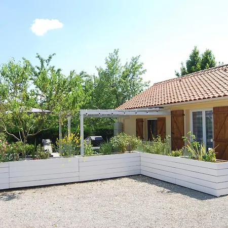 Lana 3 Etoiles Jardin Prázdninový dům Montjean (Charente)
