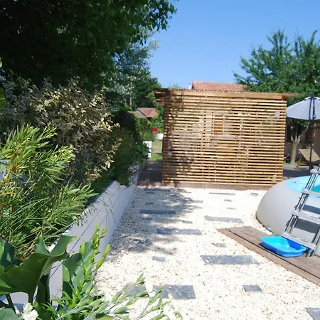 Prázdninový dům Lana 3 Etoiles Jardin Montjean (Charente)